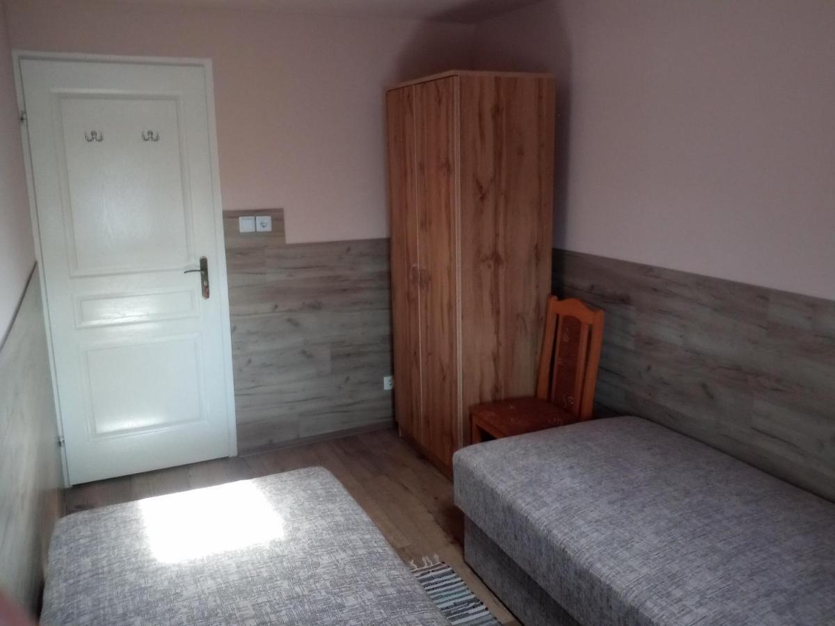 Budai Vam Apartmanhaz Печ Экстерьер фото